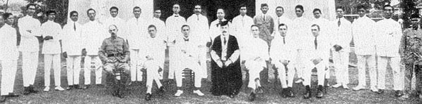 Dorakim, at the extreme right.